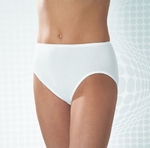 Pompadour basis tailleslip in wit / MAAT 40